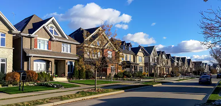 Why Choose Us for Selling Your Foreclosed House in Montgomery, AL?